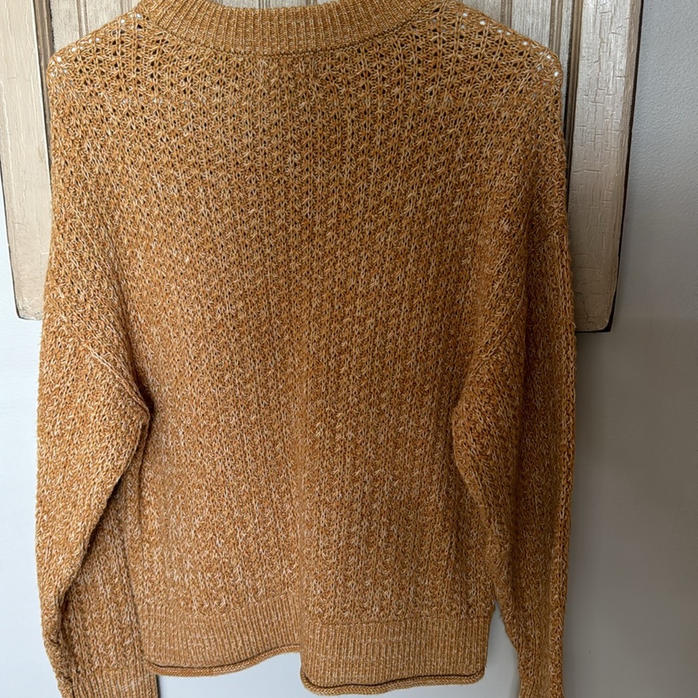 Universal Threads Mustard Fall Sweater - Picture 4 of 4